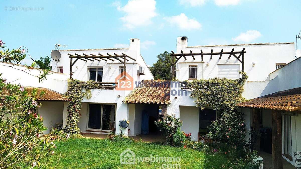 Maison à SAINTES-MARIES-DE-LA-MER