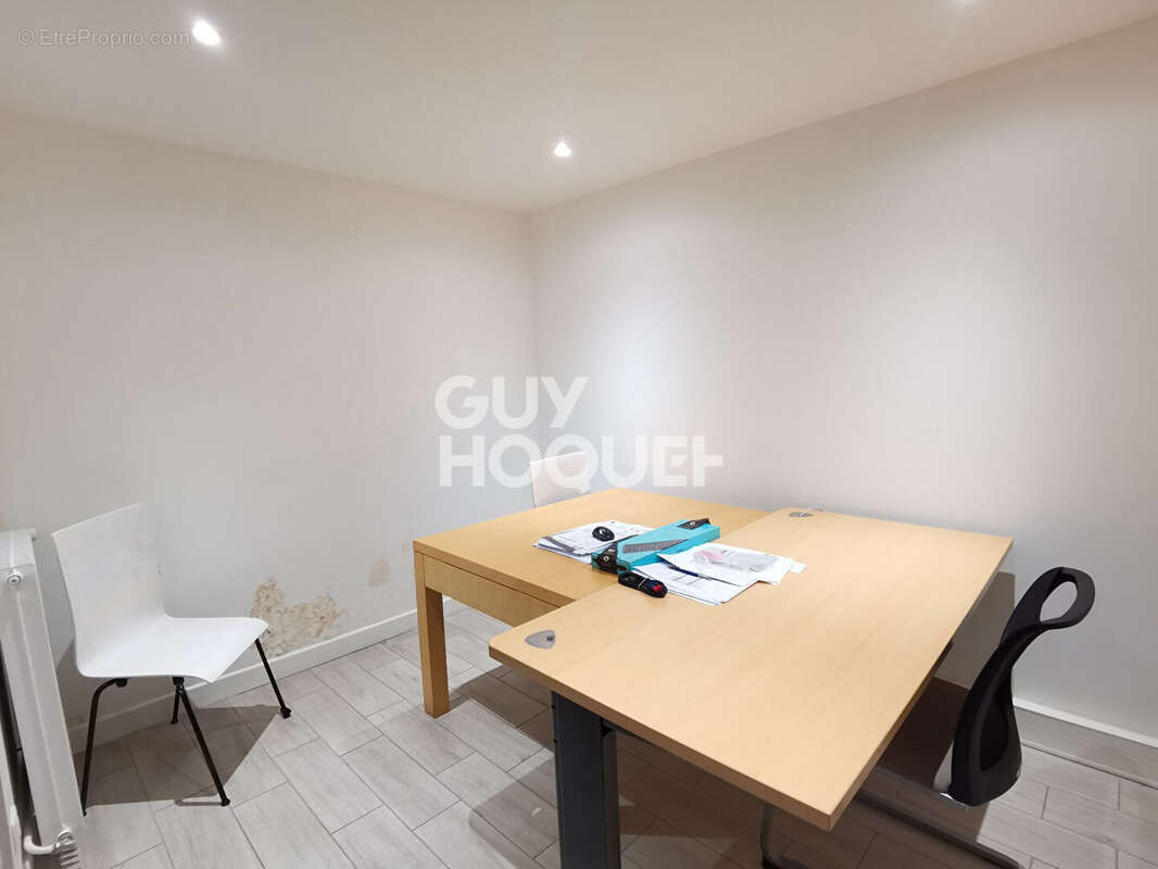 Commerce à FONTENAY-SOUS-BOIS