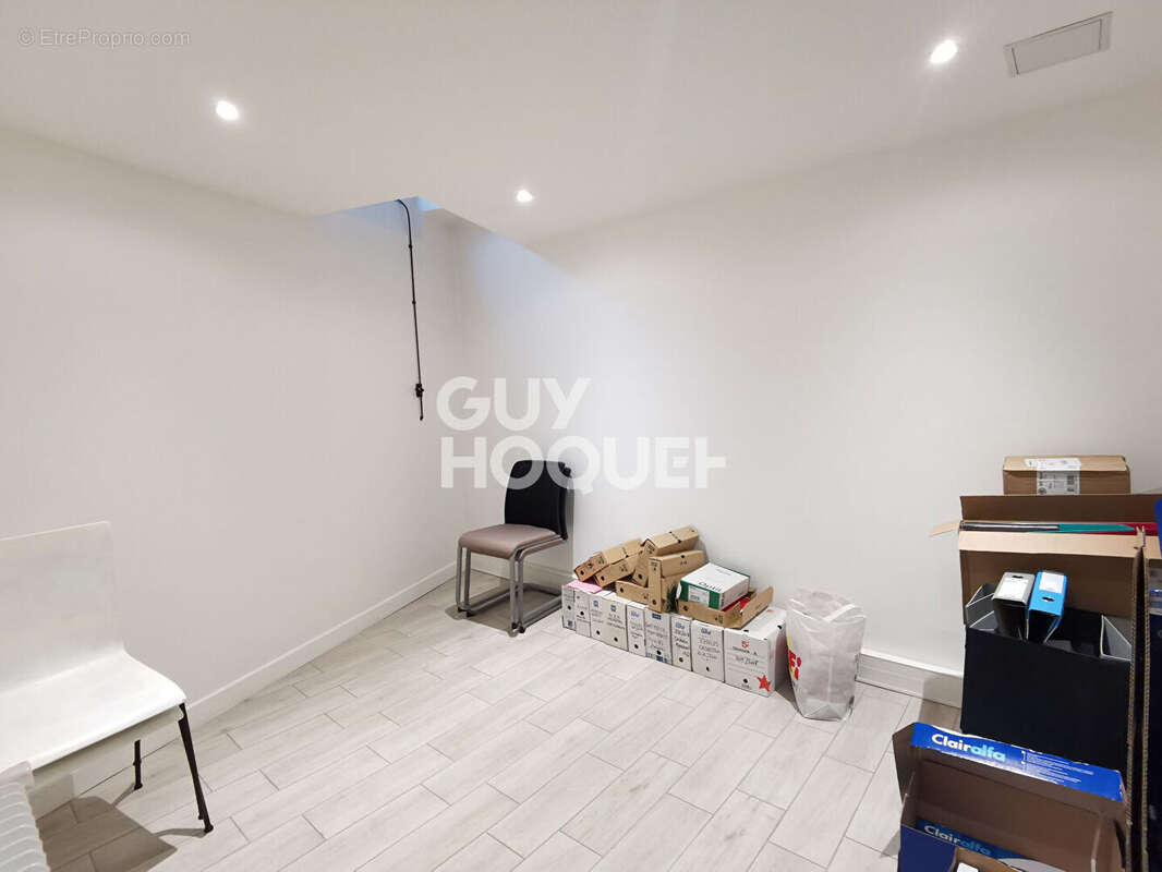 Commerce à FONTENAY-SOUS-BOIS