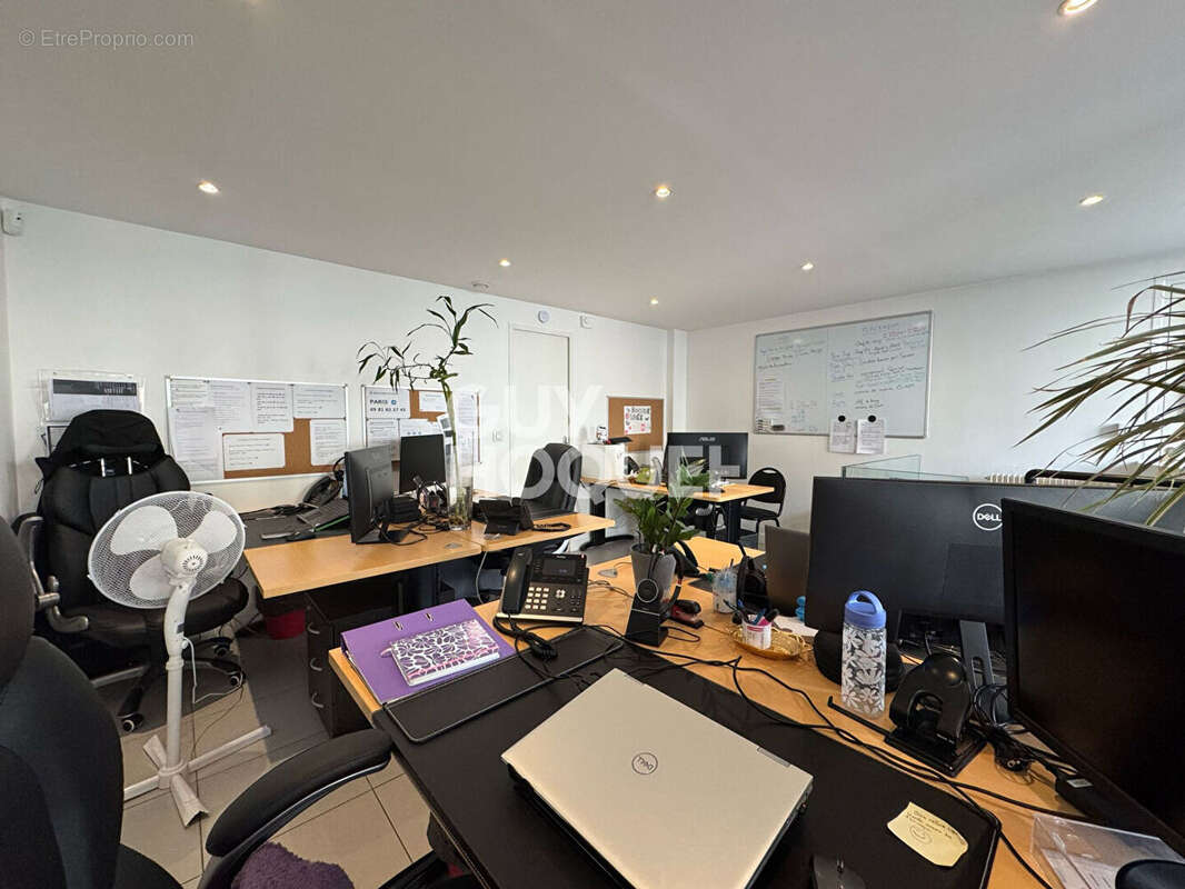 Commerce à FONTENAY-SOUS-BOIS