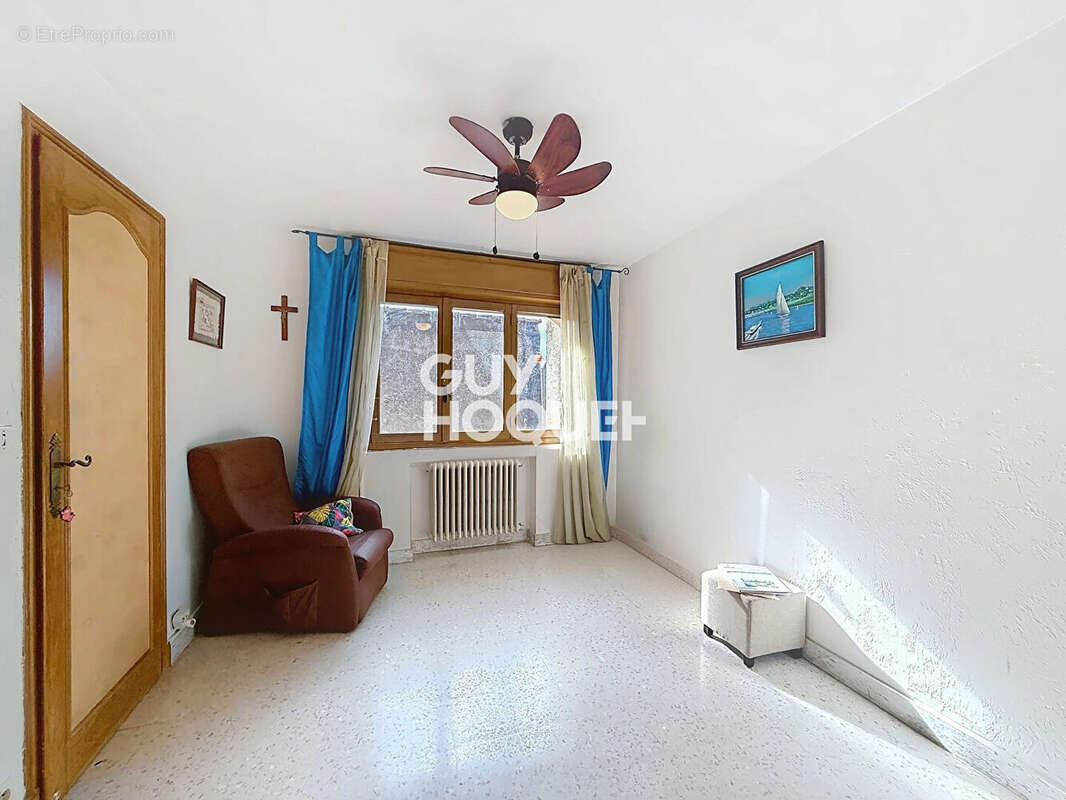 Maison à MOUANS-SARTOUX