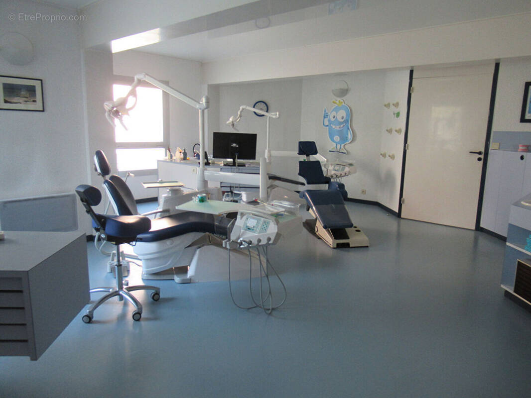 Commerce à LA ROCHELLE