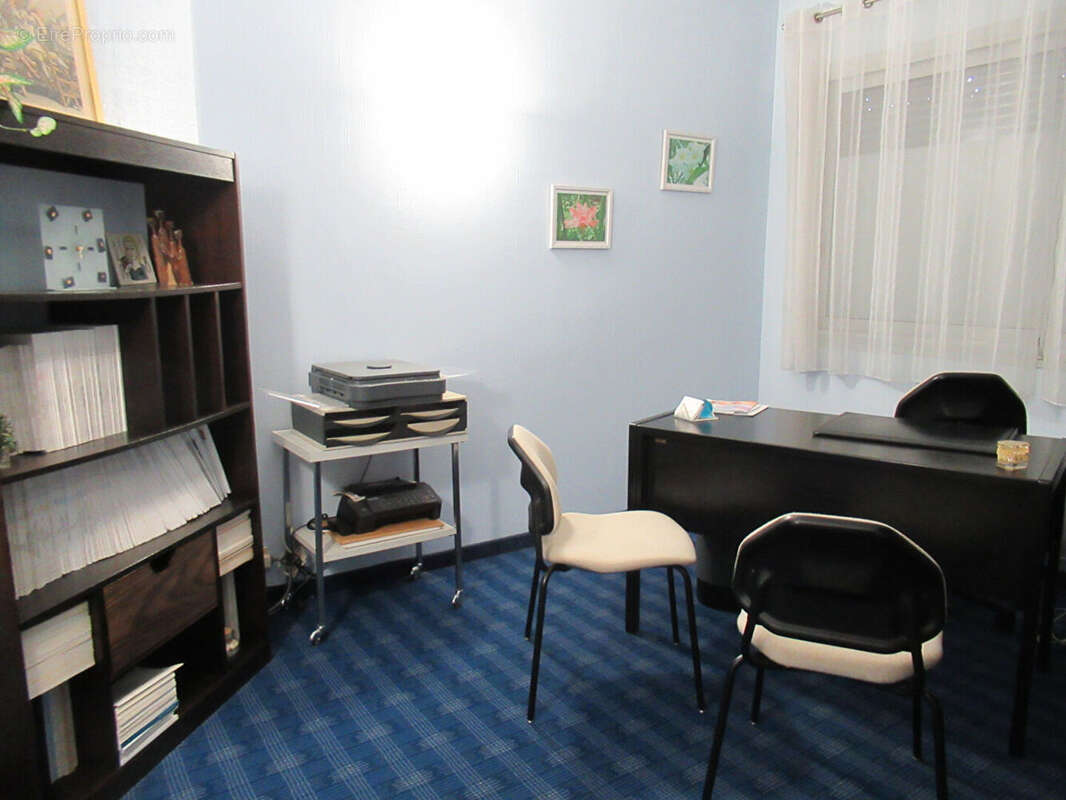 Commerce à LA ROCHELLE