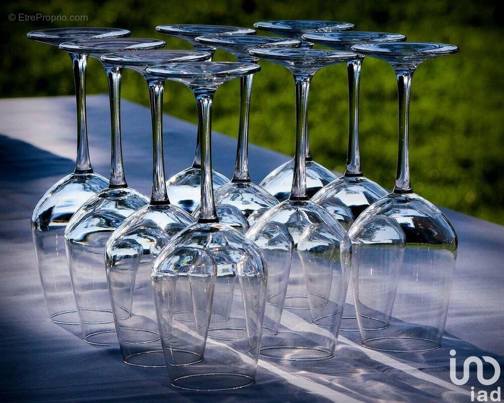 Photo 1 - Commerce à SAINT-GERMAIN-EN-LAYE