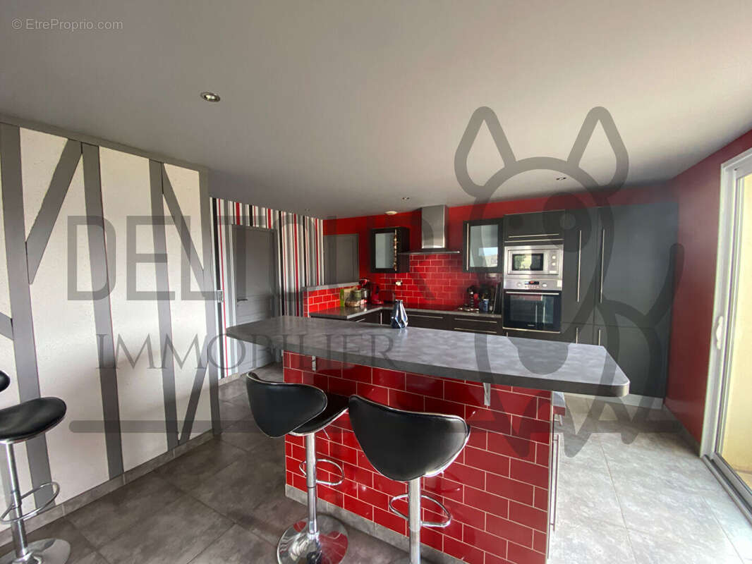 Maison à COULOMMIERS