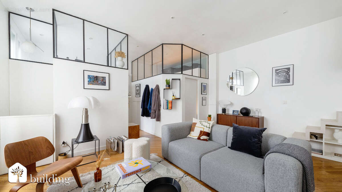 Appartement à LEVALLOIS-PERRET