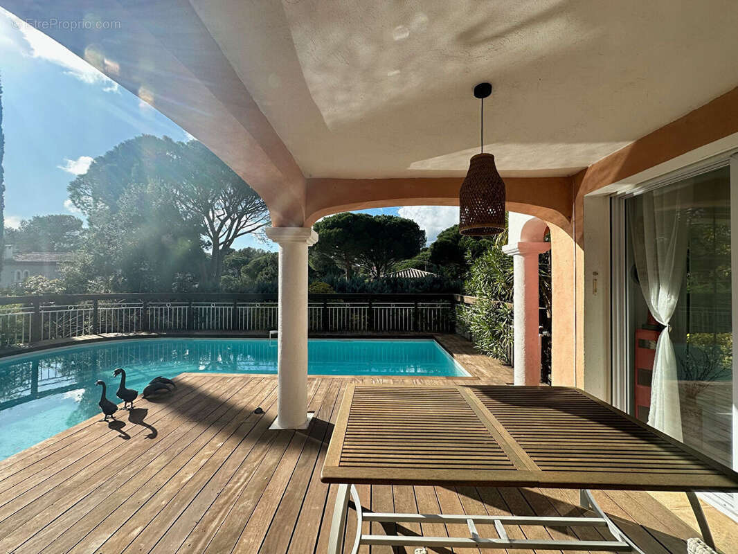 Maison à SAINT-RAPHAEL