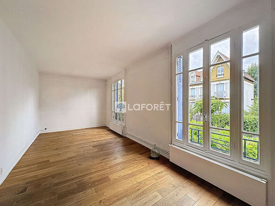 Maison à BOURG-LA-REINE