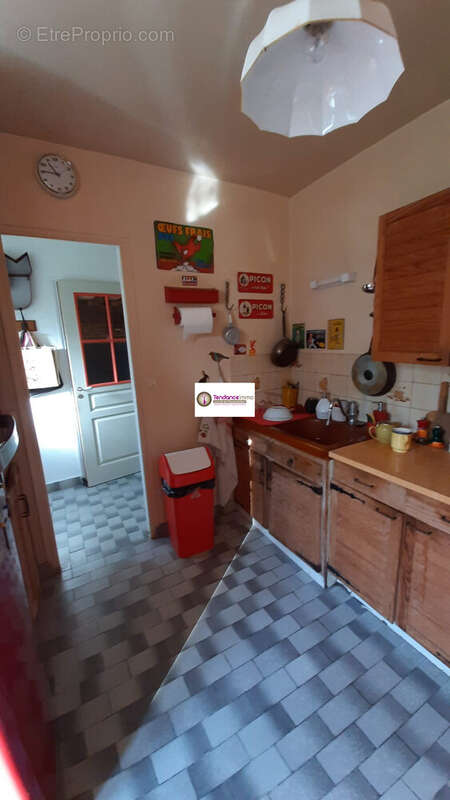 Maison à LE MELE-SUR-SARTHE