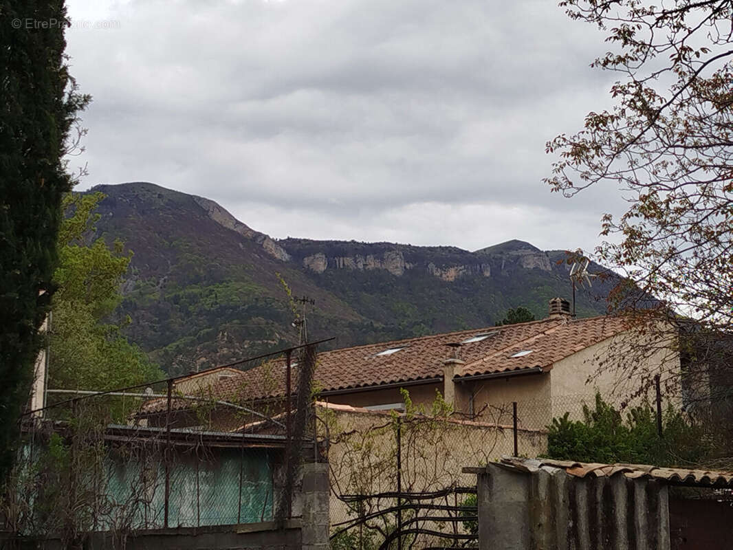 Terrain à DIGNE-LES-BAINS