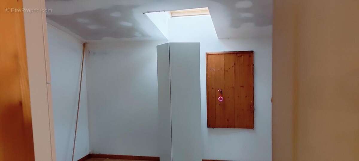 Maison à NEGREPELISSE