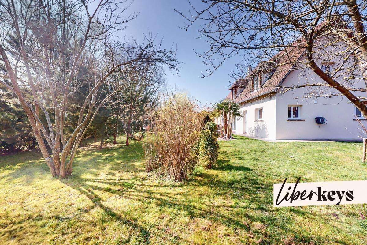 Maison à BREUX-SUR-AVRE