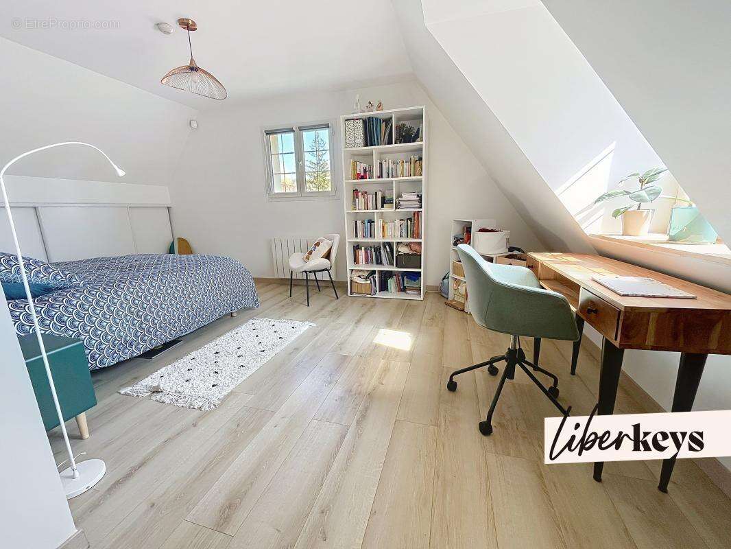 Maison à BREUX-SUR-AVRE