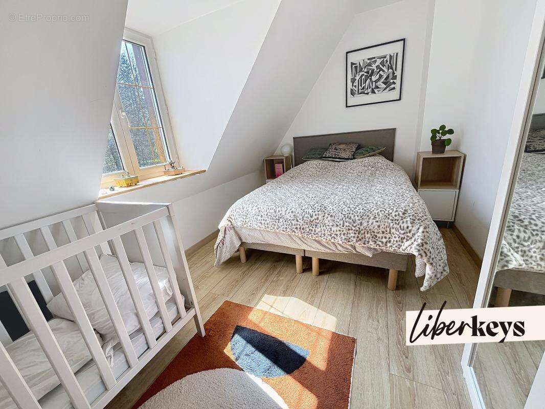 Maison à BREUX-SUR-AVRE