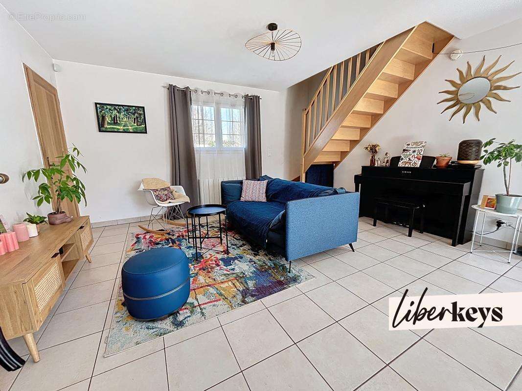 Maison à BREUX-SUR-AVRE