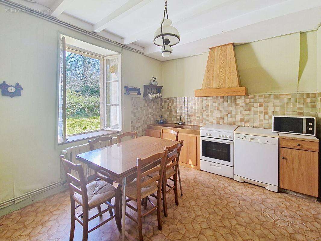 Maison à PLOUIGNEAU