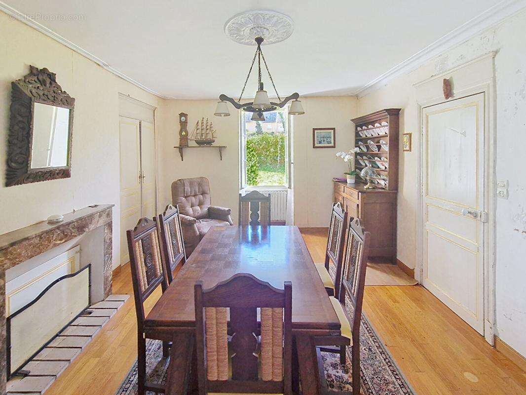 Maison à PLOUIGNEAU