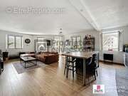 Appartement à EMERAINVILLE