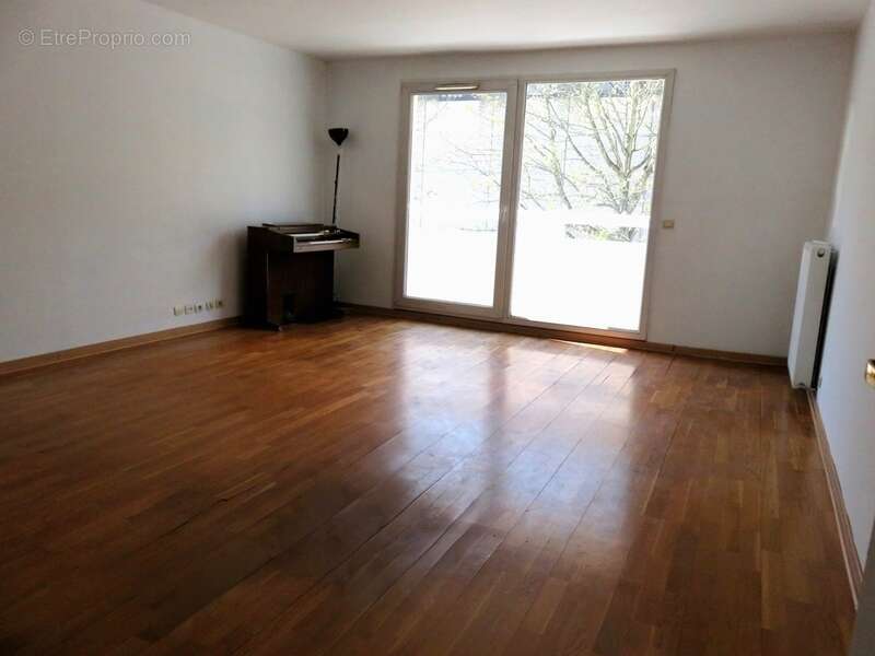 Appartement à VITRY-SUR-SEINE