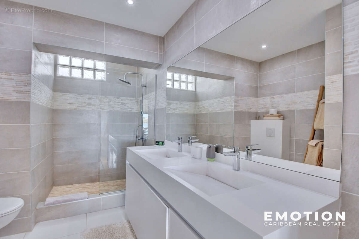 Appartement à SAINT-MARTIN