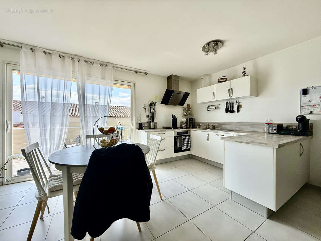 Maison à SAINT-THIBERY