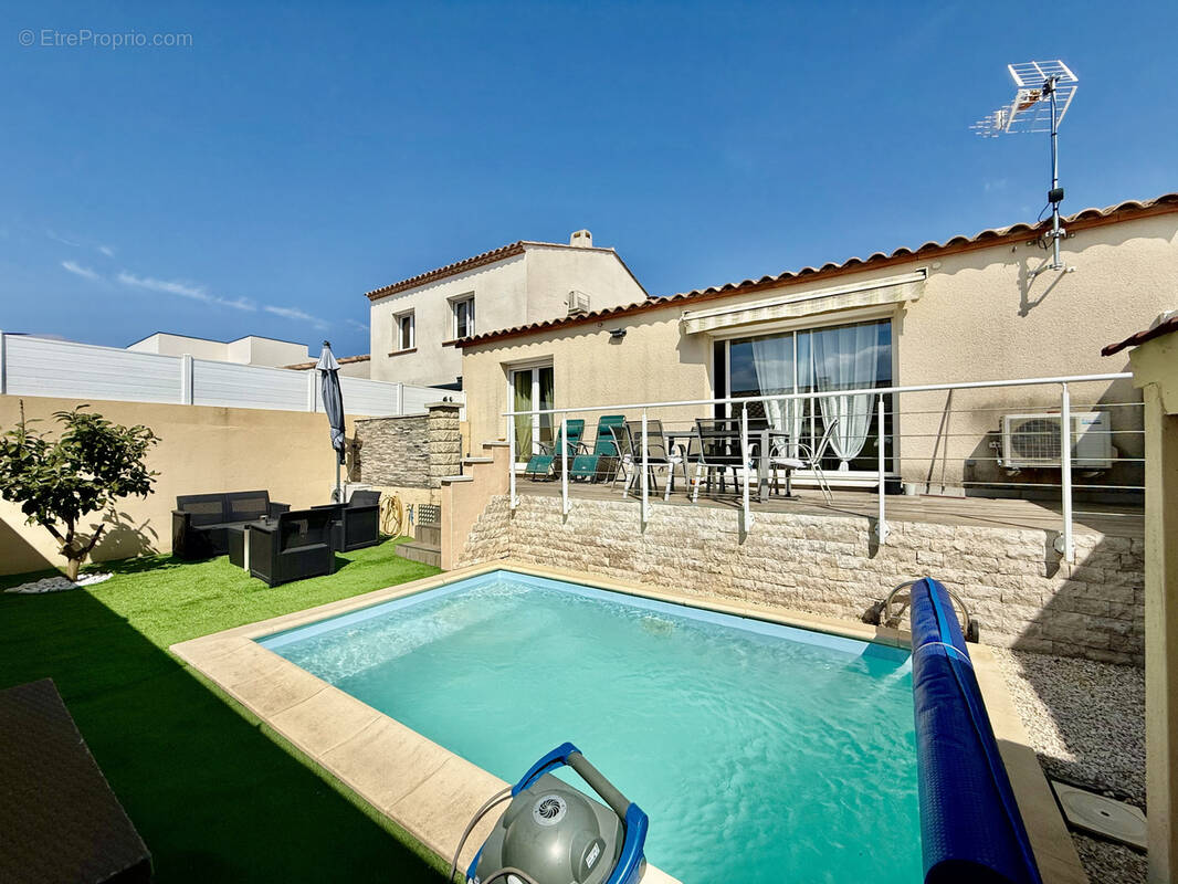 Maison à SAINT-THIBERY