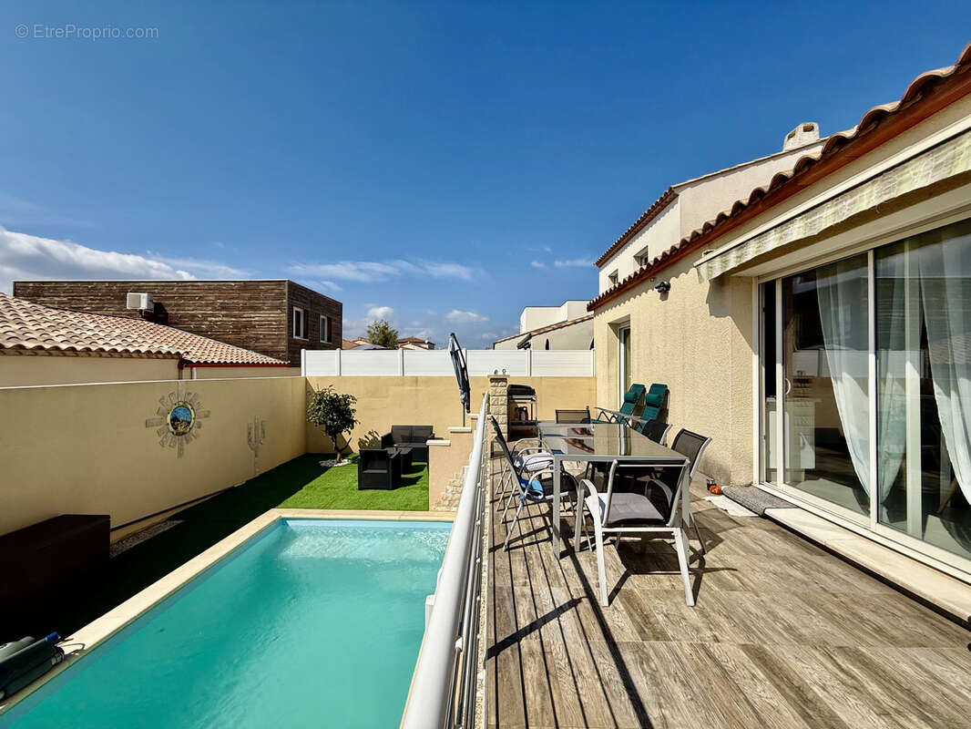 Maison à SAINT-THIBERY