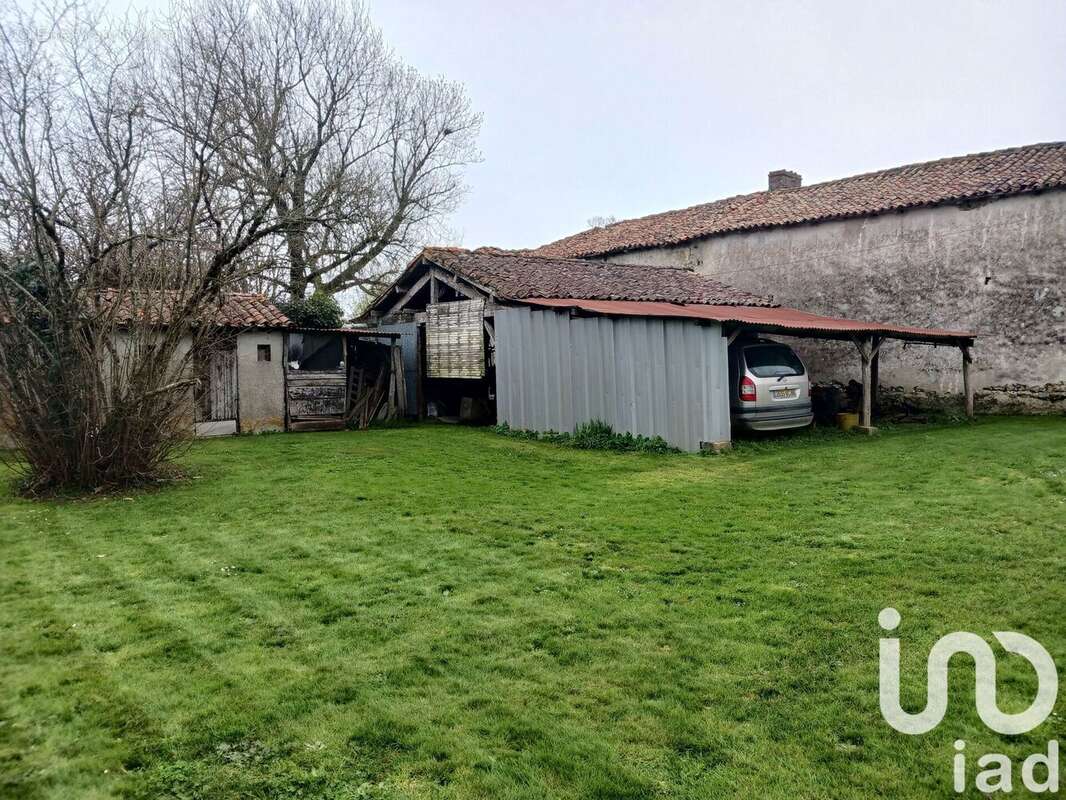 Photo 4 - Maison à LA CHAPELLE-BATON