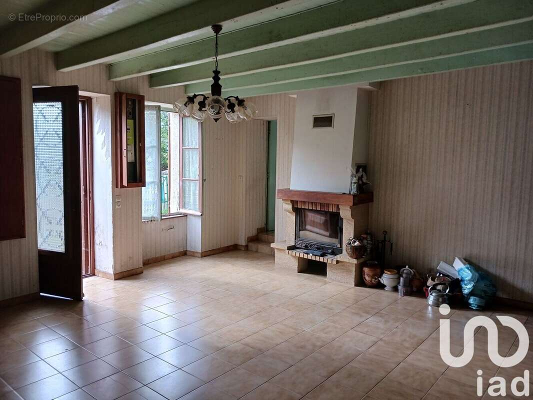 Photo 7 - Maison à LA CHAPELLE-BATON