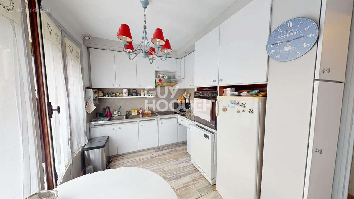 Maison à LES PAVILLONS-SOUS-BOIS