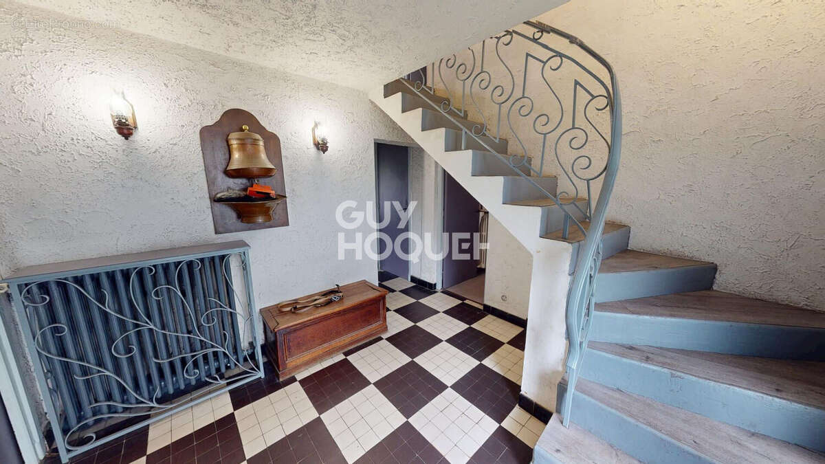 Maison à LES PAVILLONS-SOUS-BOIS