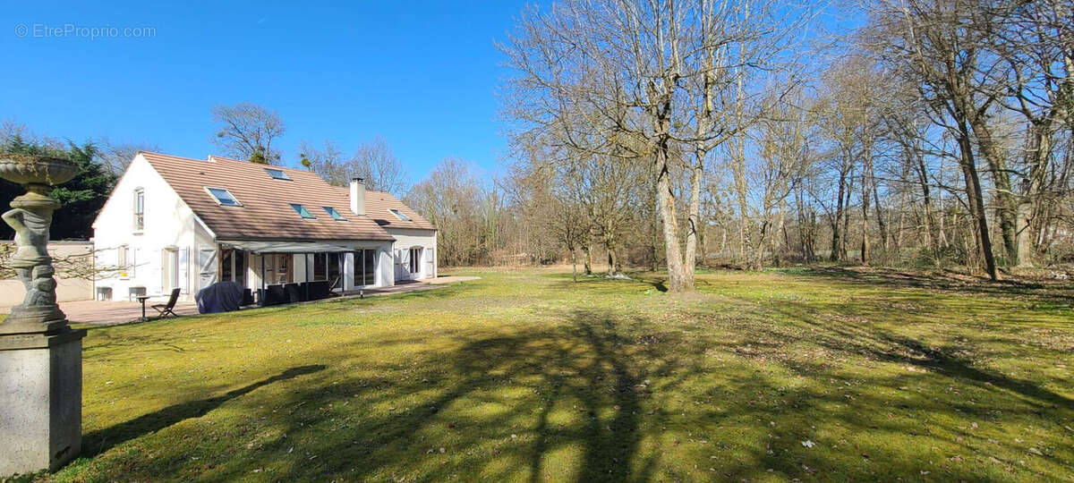 Maison à ASNIERES-SUR-OISE
