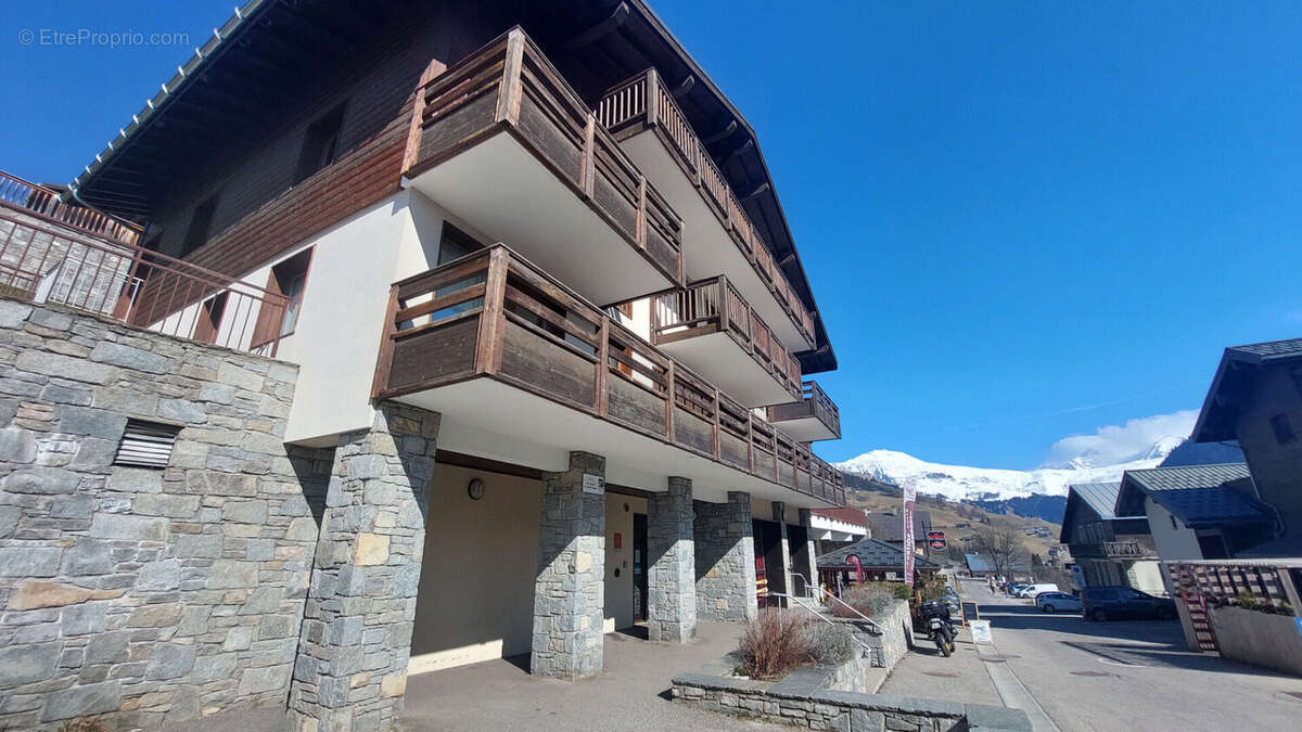 Appartement à HAUTELUCE