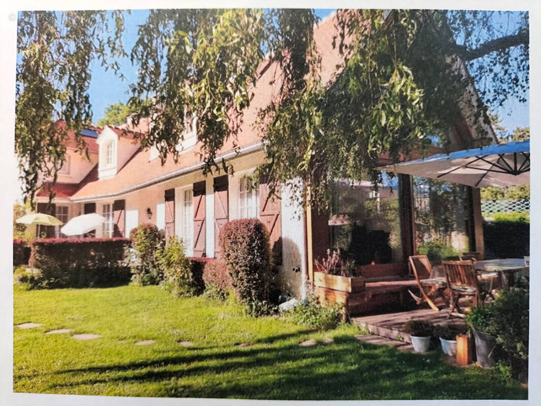 Maison à MAREIL-SUR-MAULDRE