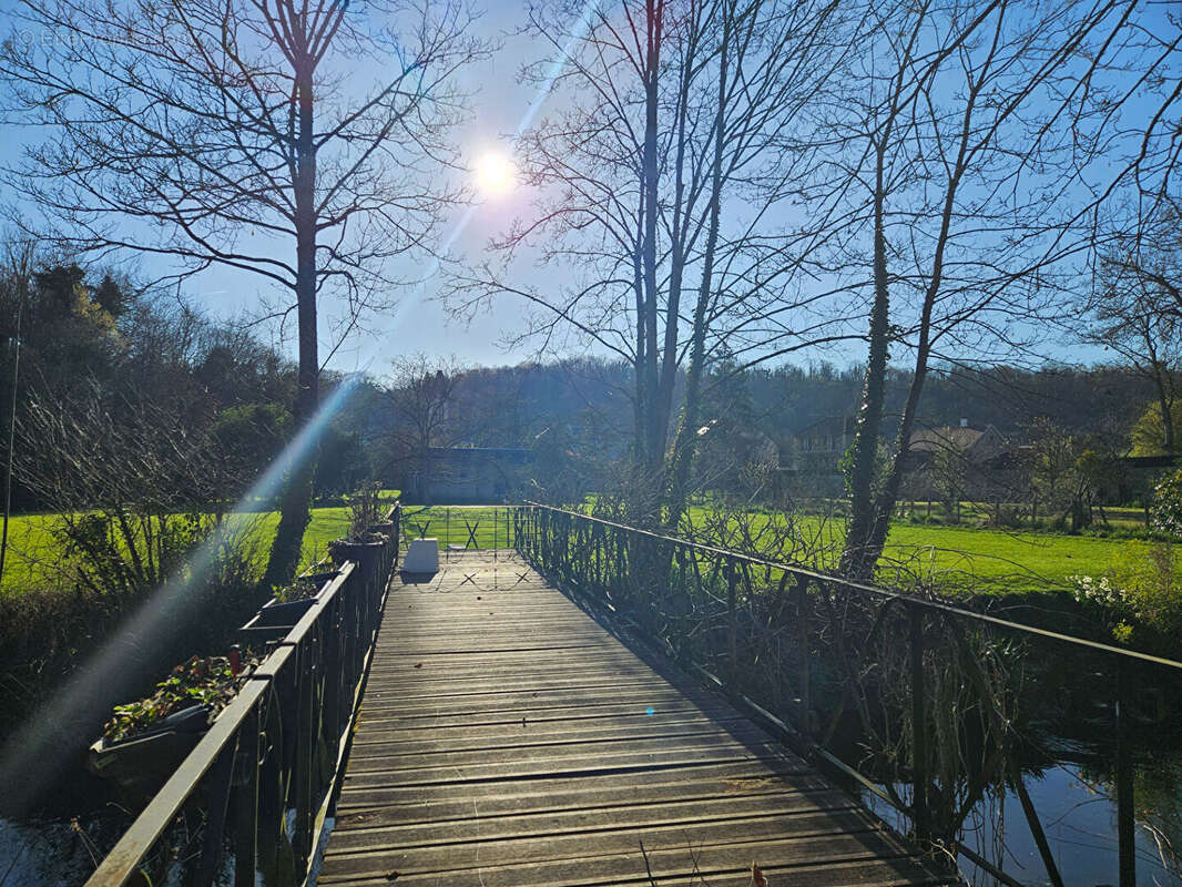 Maison à MAREIL-SUR-MAULDRE