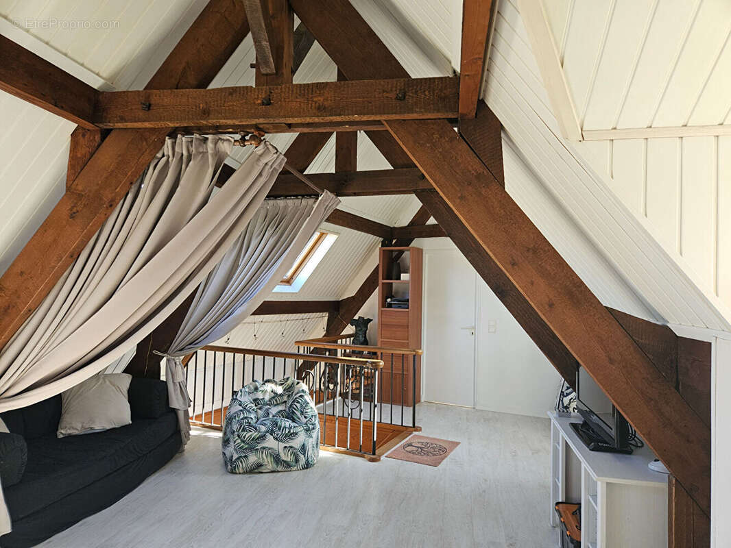 Maison à MAREIL-SUR-MAULDRE