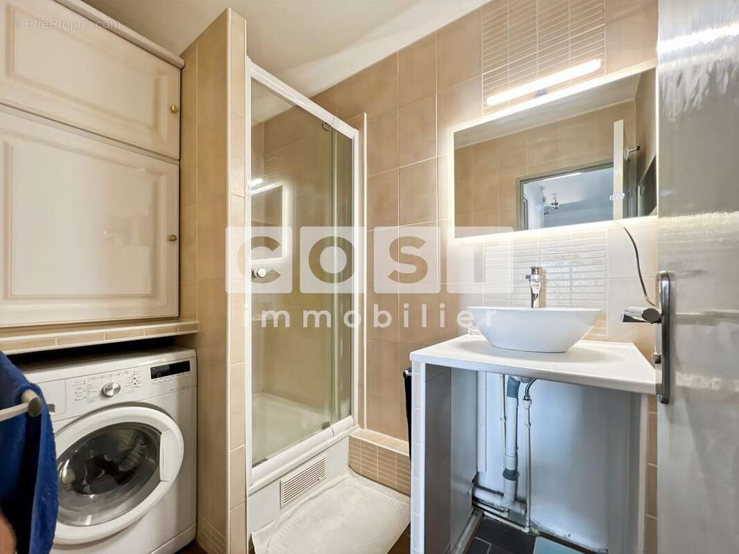 Appartement à ASNIERES-SUR-SEINE