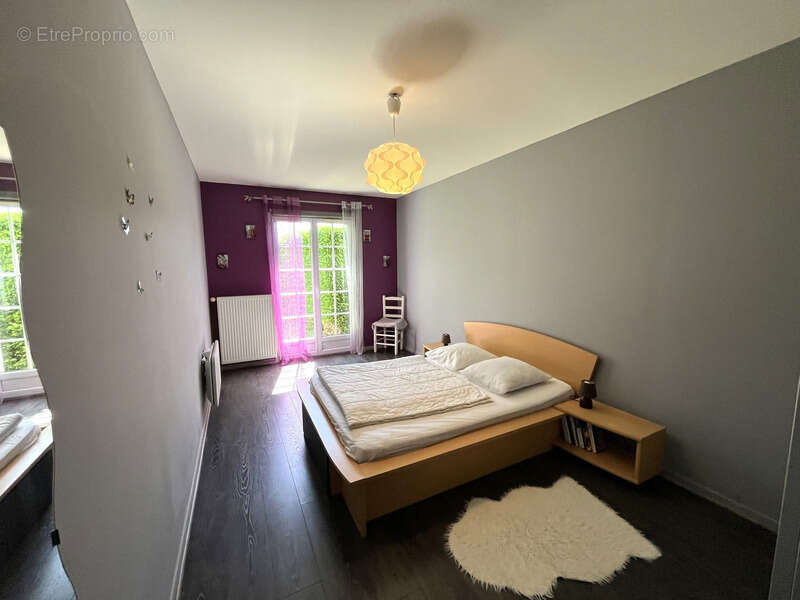 Maison à SAINT-GERMAIN-D&#039;ESTEUIL