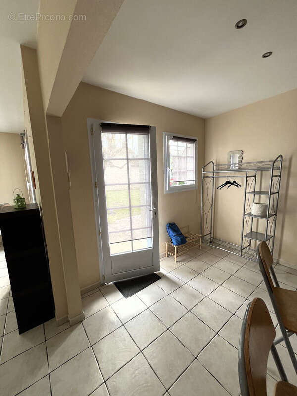 Maison à SAINT-GERMAIN-D&#039;ESTEUIL