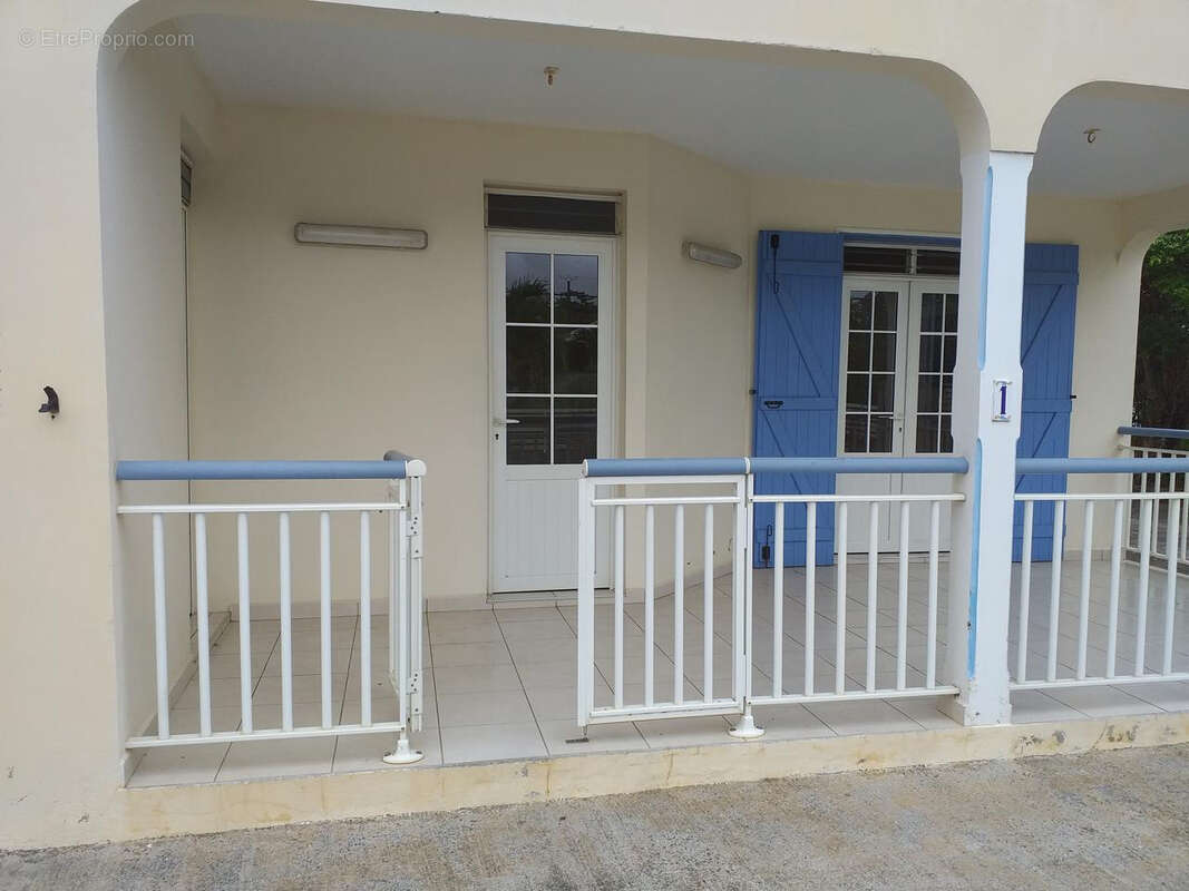 Appartement à GOYAVE