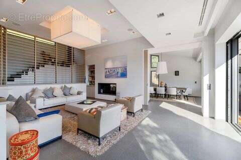 Maison à LA CROIX-VALMER