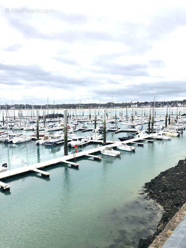 Appartement à PARIS