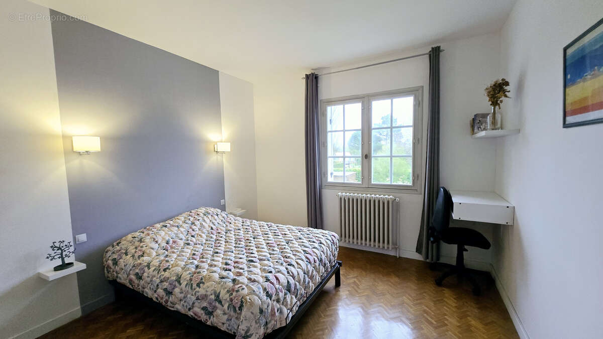 Maison à PORT-SAINTE-FOY-ET-PONCHAPT