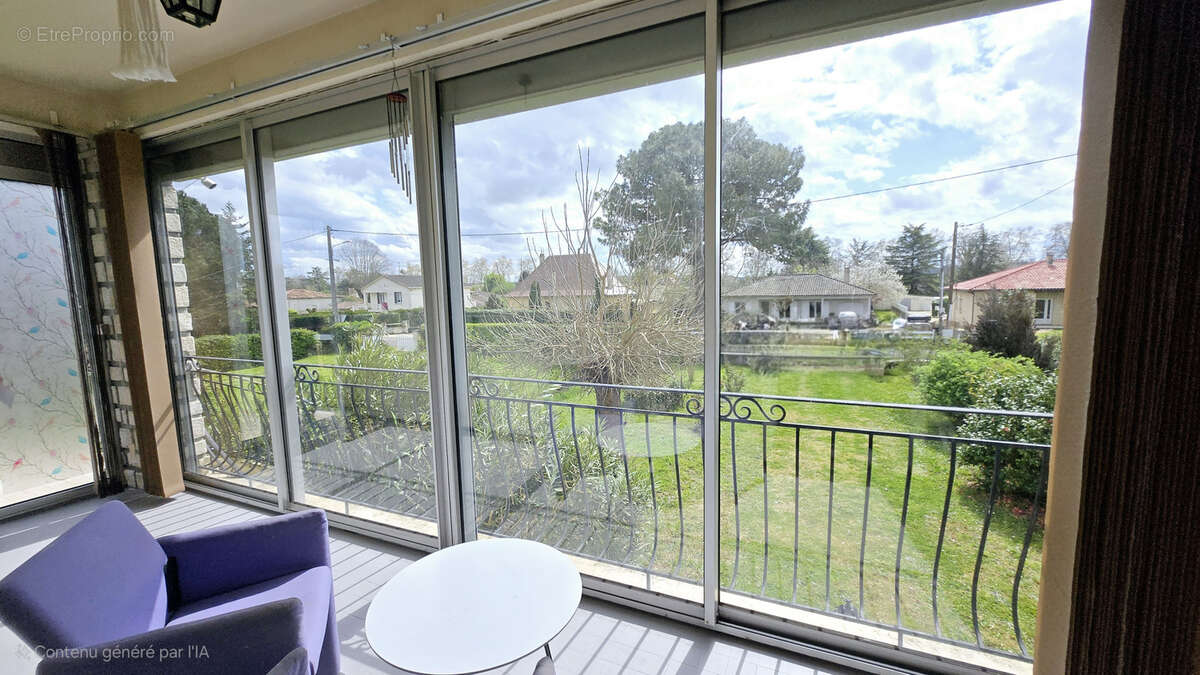 Maison à PORT-SAINTE-FOY-ET-PONCHAPT