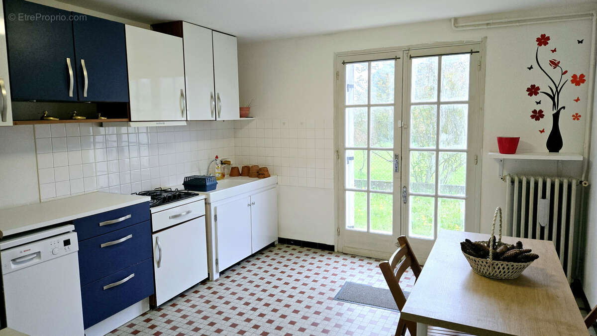 Maison à PORT-SAINTE-FOY-ET-PONCHAPT