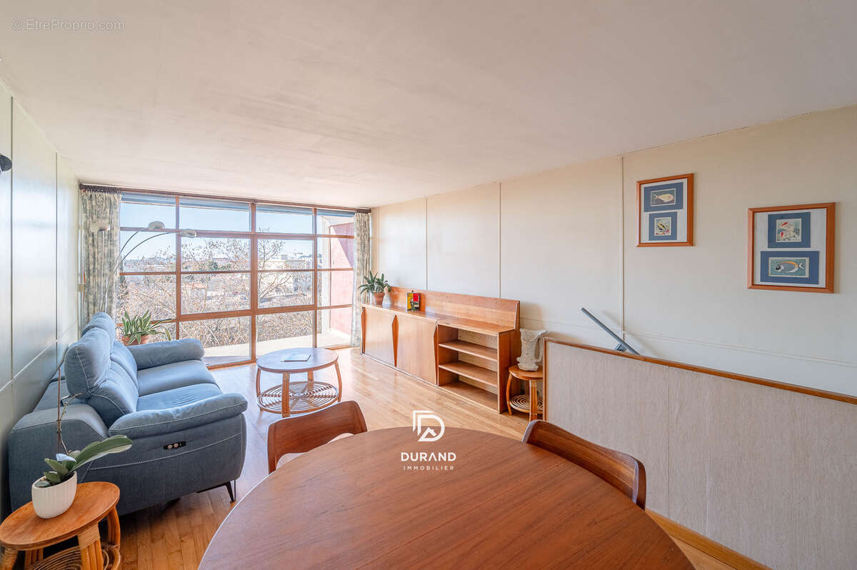 Appartement à MARSEILLE-8E