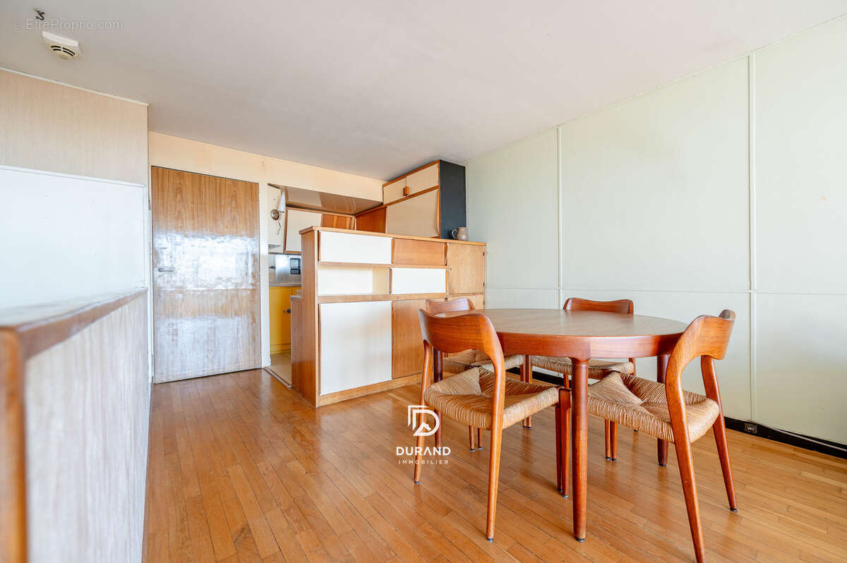 Appartement à MARSEILLE-8E