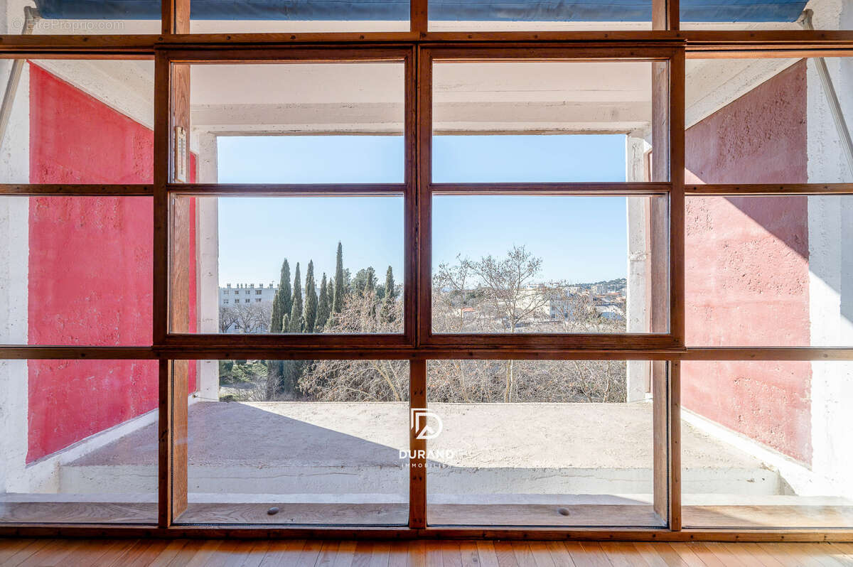 Appartement à MARSEILLE-8E