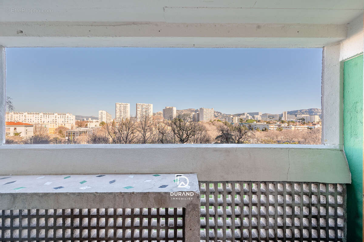 Appartement à MARSEILLE-8E