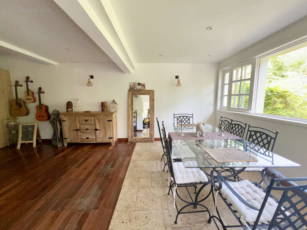 Maison à LA POSSESSION